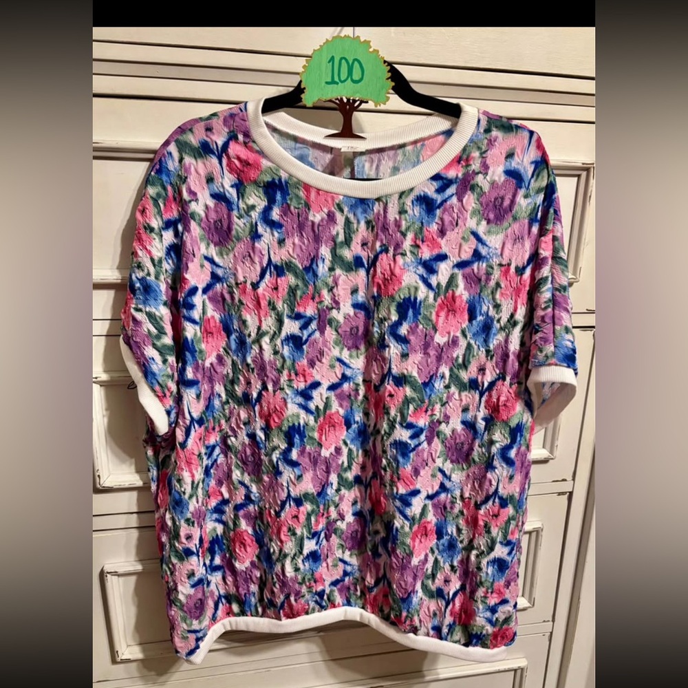Floral Textured Short Sleeve Top in Pink, Purple & Blue by Like Love in 1X